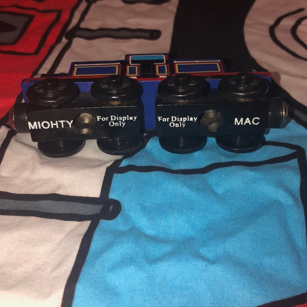 Rare Mac & Miohty “for display only” Thomas train